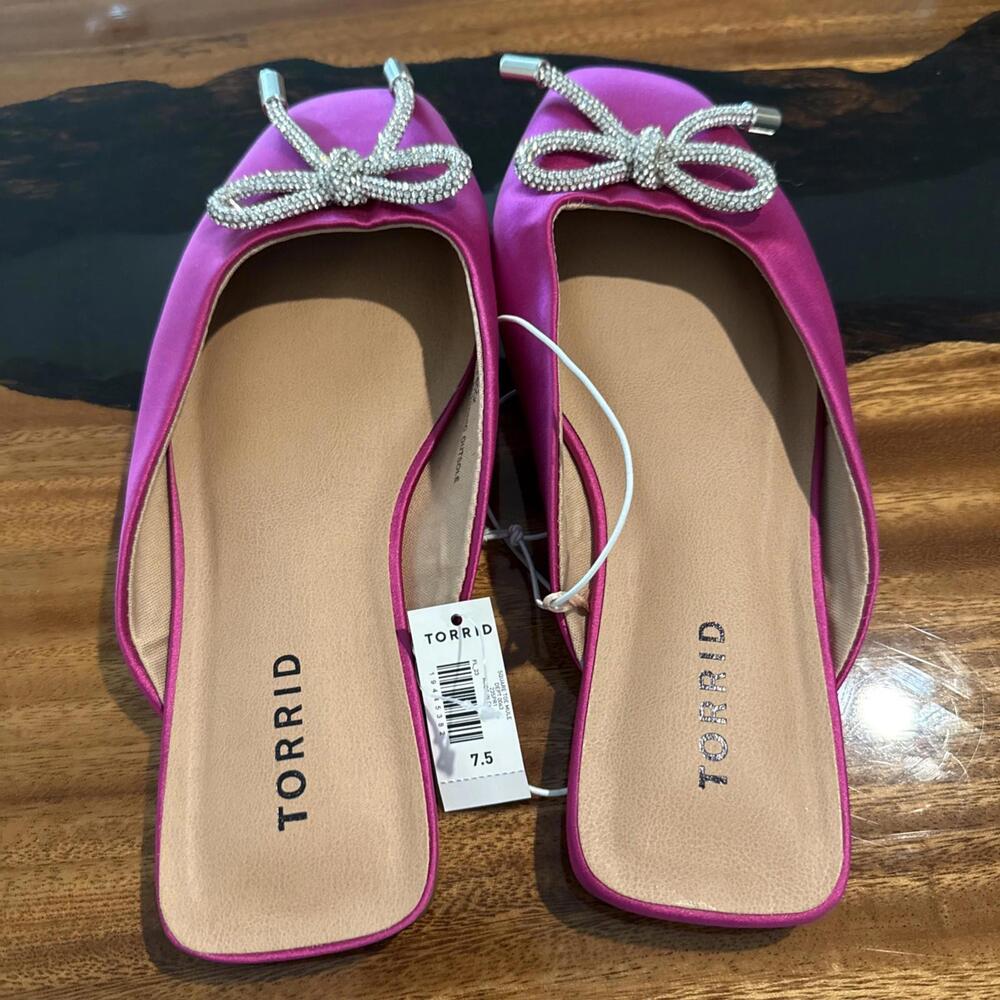 Torrid Satin Mule Formal Shoes SPARKLY Bow 7.5W Wide Width - Picture 3 of 8